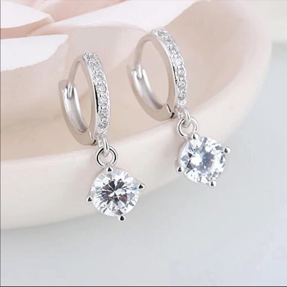 🌟 Sterling Silver 925 CZ Huggie Hoop Earrings - Picture 1 of 3